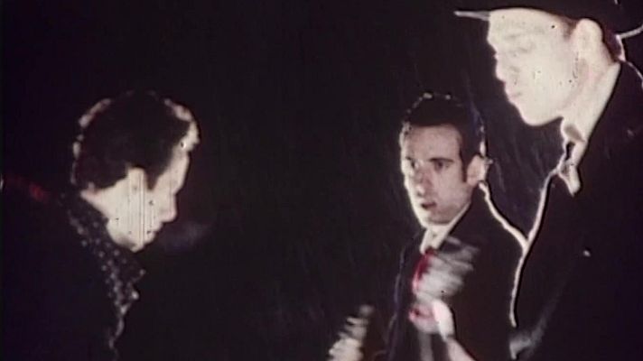 Telediario 2 - 20 años sin Joe Strummer, el líder de The Clash