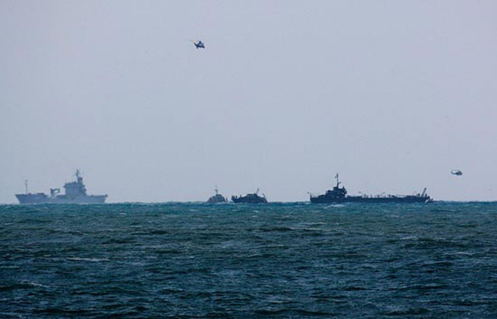 Un avión con 90 personas a bordo se precipita al mar frente a las cosas libanesas