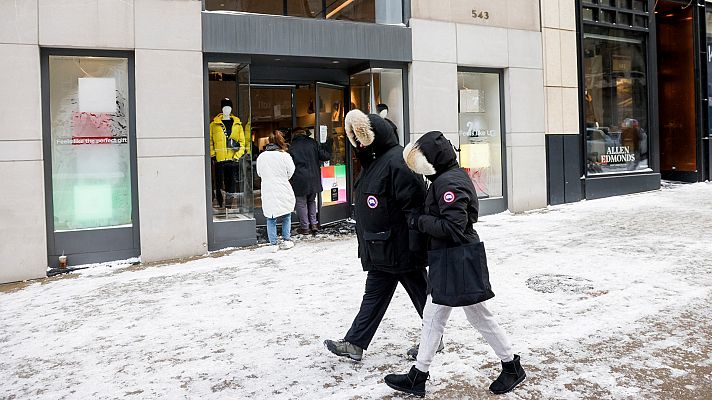 Telediario Fin de Semana - Una 'bomba ciclónica' congela medio Estados Unidos