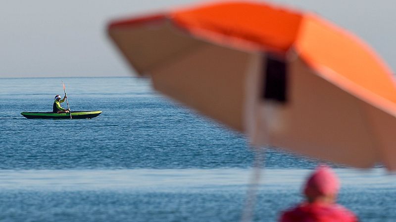 Fuertes lluvias en Canarias y bajada de temperaturas en toda España
