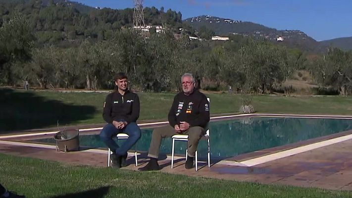 Telediario 1 - Rafa Tibau y Pau Navarro, experiencia y juventud para el Dakar 2023