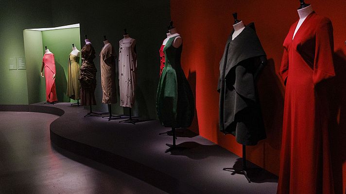 Flash Moda Monográficos - Sybilla, la artista que sublimó su arte