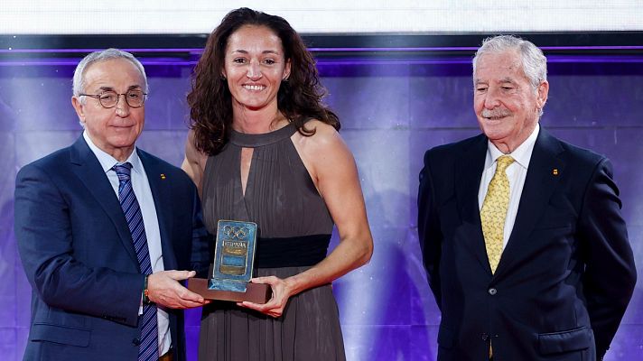 Baloncesto al día - Laia Palau: "Lo que echo de menos del baloncesto es el vestuario"