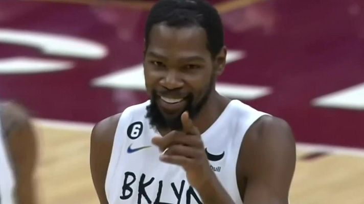 Telediario 1 - Kevin Durant supera a Duncan y entra en el 'Top-15' histórico de la NBA