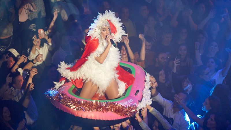 Lorenavidad - Episodio 1 - �Necesito una se�al! - Lorenavidad | Ver