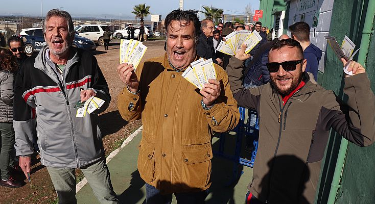 Telediario 1 - Locura por las entradas para el Cacereño - Real Madrid de Copa