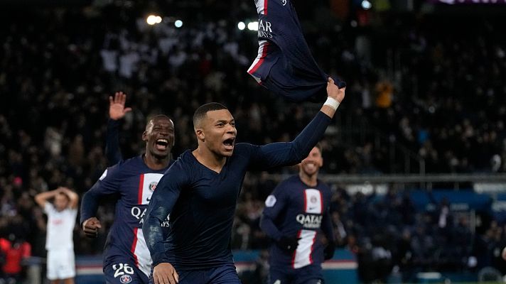 Telediario 1 - Mbappé vuelve con el PSG y anota el penalti decisivo en el minuto 96
