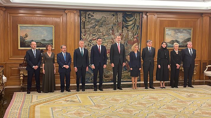 Informativo 24h - Los cuatro nuevos magistrados del Constitucional prometen su cargo ante el rey