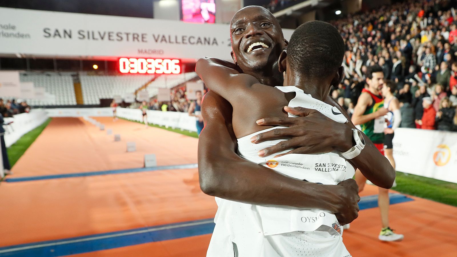 Cheptegei y Chesang ganan la San Silvestre Vallecana | Ver