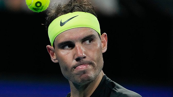 Telediario 1 - Nadal sufre, pero no se desespera ante el Open de Australia