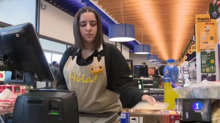 L'Informatiu - Primer feiner amb l'IVA dels productes bàsics reduït