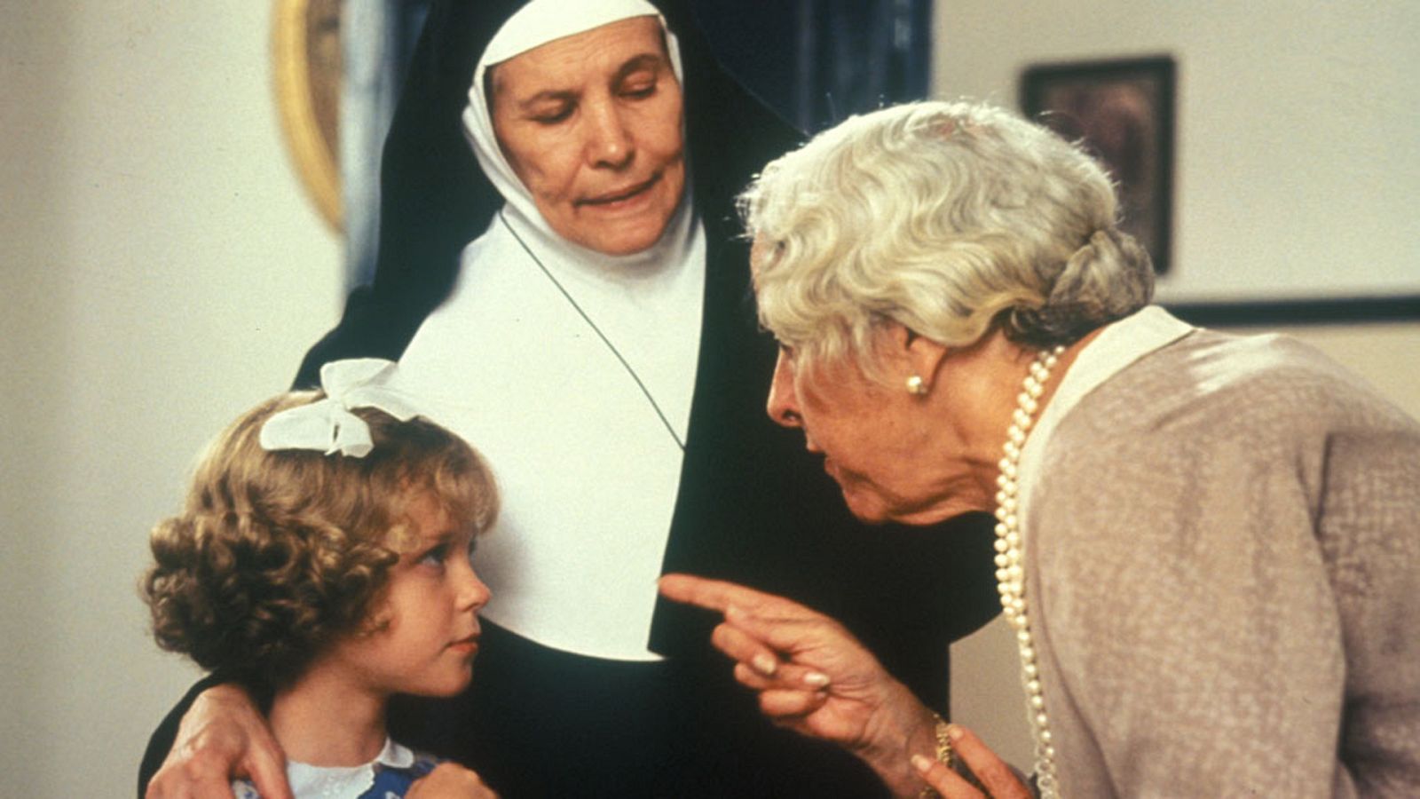 Celia - Episodio 5: Ni santa, ni mártir - Ver ahora