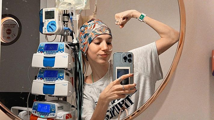 Telediario 1 - El legado de Elena Huelva y otros 'influencers': la importancia de naturalizar las enfermedades