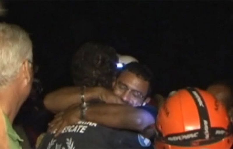 Rescate de una superviviente al terremoto de Haití | Ver