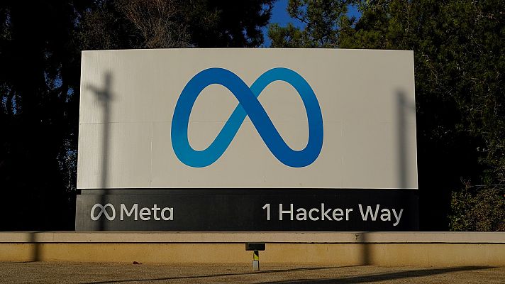 Telediario 2 - Meta se enfrenta a una multa de casi 400 millones de euros por vulnerar la protección de datos