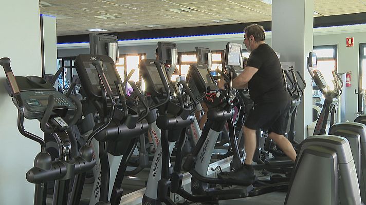 L'informatiu - Comunitat Valenciana - Los gimnasios multiplican las inscripciones pero aún lejos de las cifras previas a la pandemia