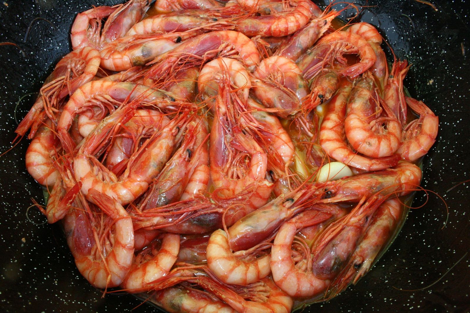 Las gambas al ajillo, el mejor plato tradicional de la gastronomía española