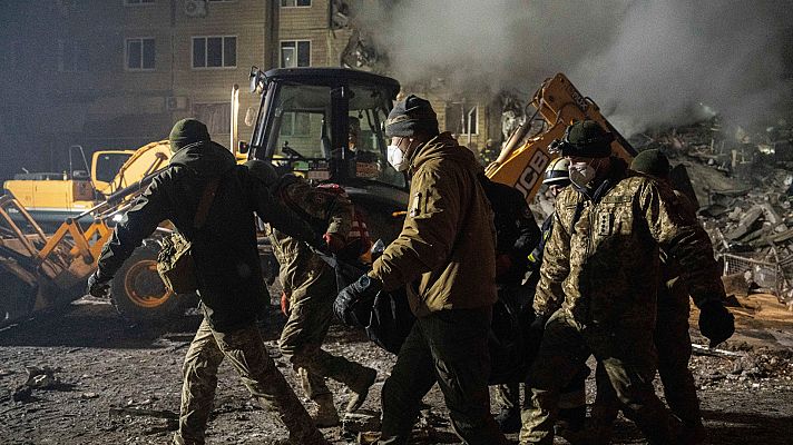 Telediario Fin de Semana - Telediario matinal en cuatro minutos - 15/01/2023