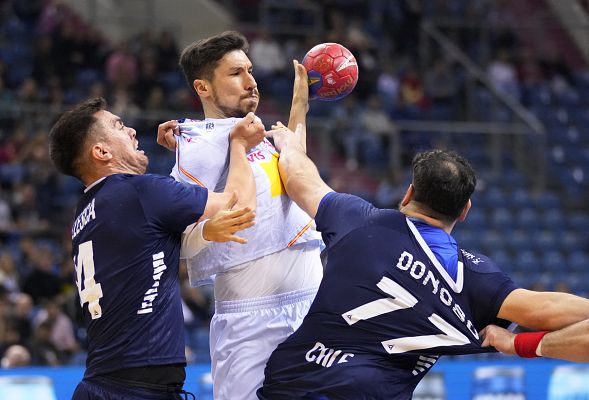 Mundiales de Balonmano - Así fueron los cuatro golazos de Álex Dujshebaev que rompieron el partido para España