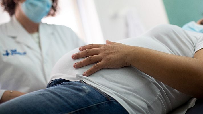 Telediario 1 - Los médicos de Castilla y León no reciben nuevas medidas antiaborto: "Se sigue actuando con los mismos protocolos"