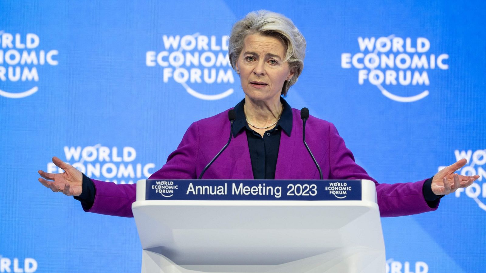 Bruselas anuncia un plan de inversiones limpias para contrarrestar el de EE.UU. | Ver