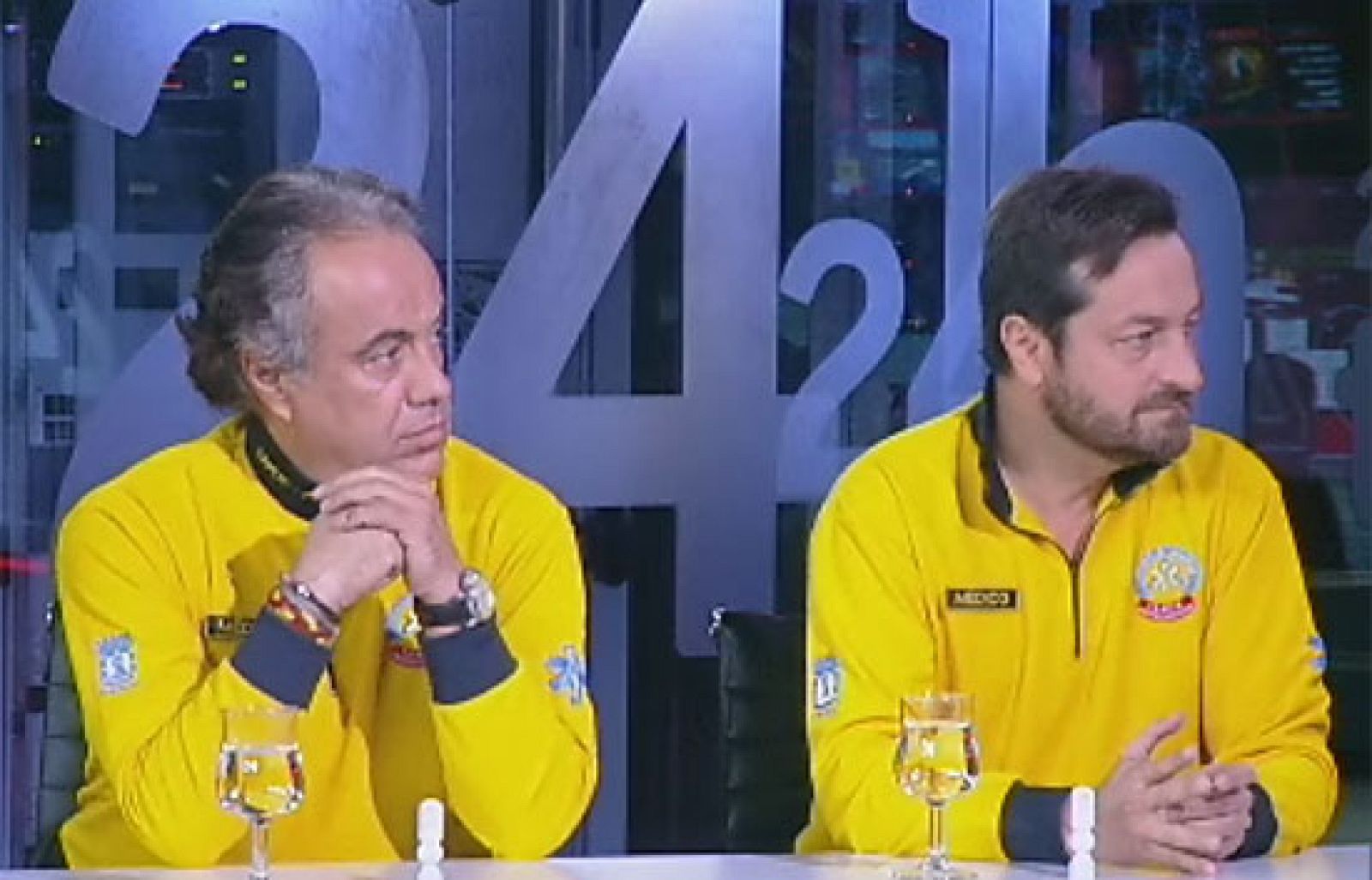 Noche 24 horas - Entrevista a dos médicos del SAMUR en La noche en 24 horas - La noche en 24h | Ver