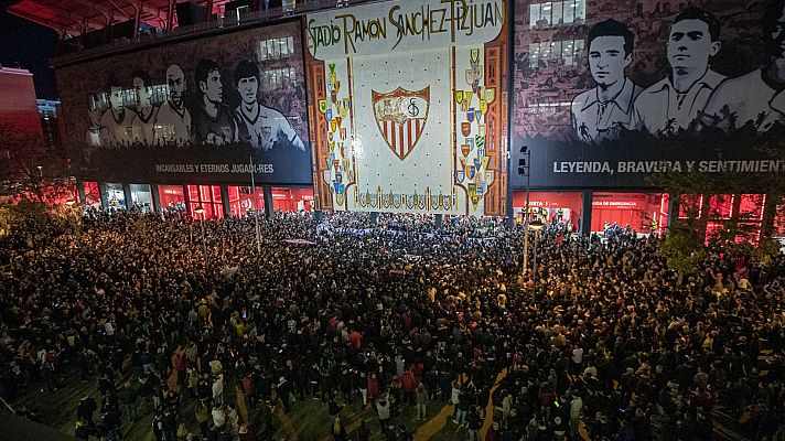Telediario Fin de Semana - Miles de sevillistas protestan por la gestión del club
