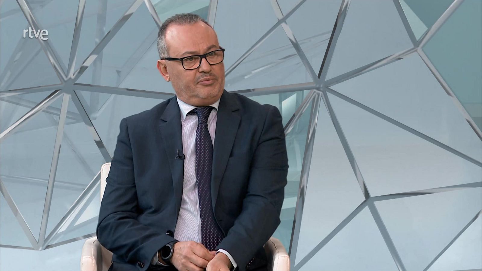 Medina en TVE - Asistencia religiosa a menores internados - ver ahora