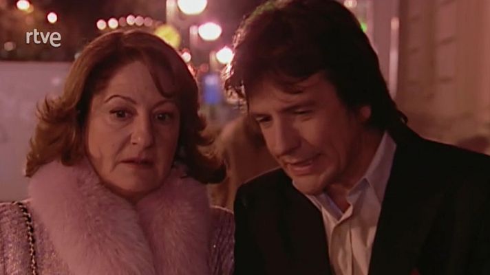 Con dos tacones - El amor en los tiempos de Internet