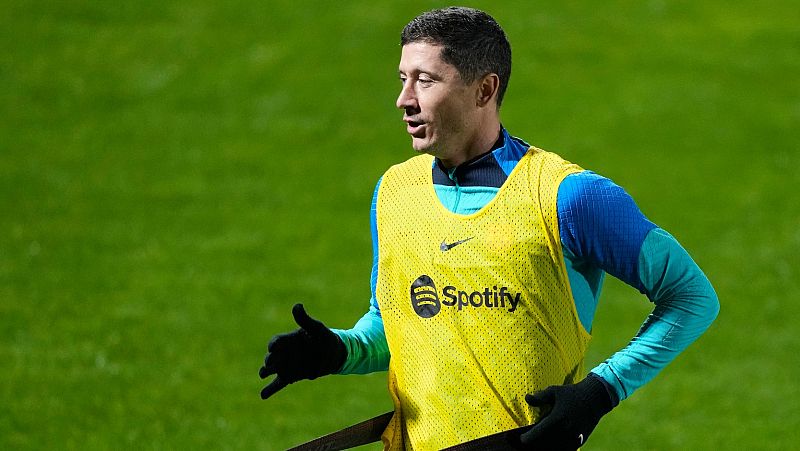 Lewandoswki, listo para jugar la Copa del Rey con el Barça