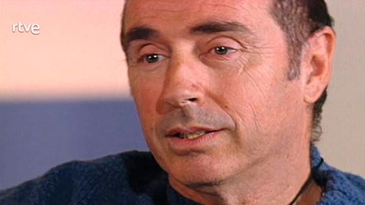 Perfils catalans - Lluís Llach: cantar a la llibertat