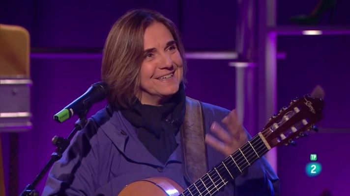 Punts de vista - Entrevista i actuació de Sílvia Comes