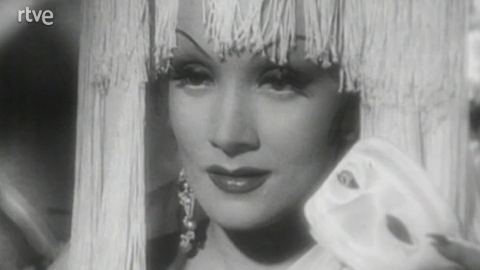 De película - Los caballeros las prefieren rubias - De película | Ver