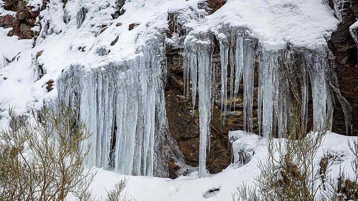 El tiempo - Nevadas en cotas altas de sistemas montañosos peninsulares y Baleares
