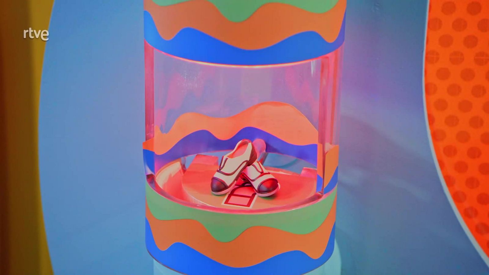 El marchoso compañero de juegos de Ryan - Los compañeros de juego de Ryan | Ver