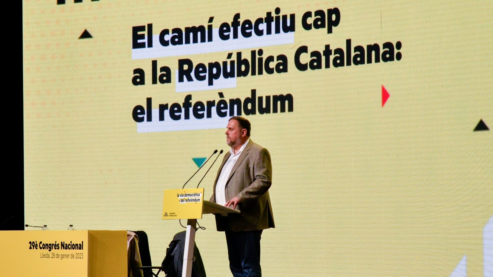 ERC avala un referéndum "pactado" que declare la independencia con un 55% a favor del 'sí'