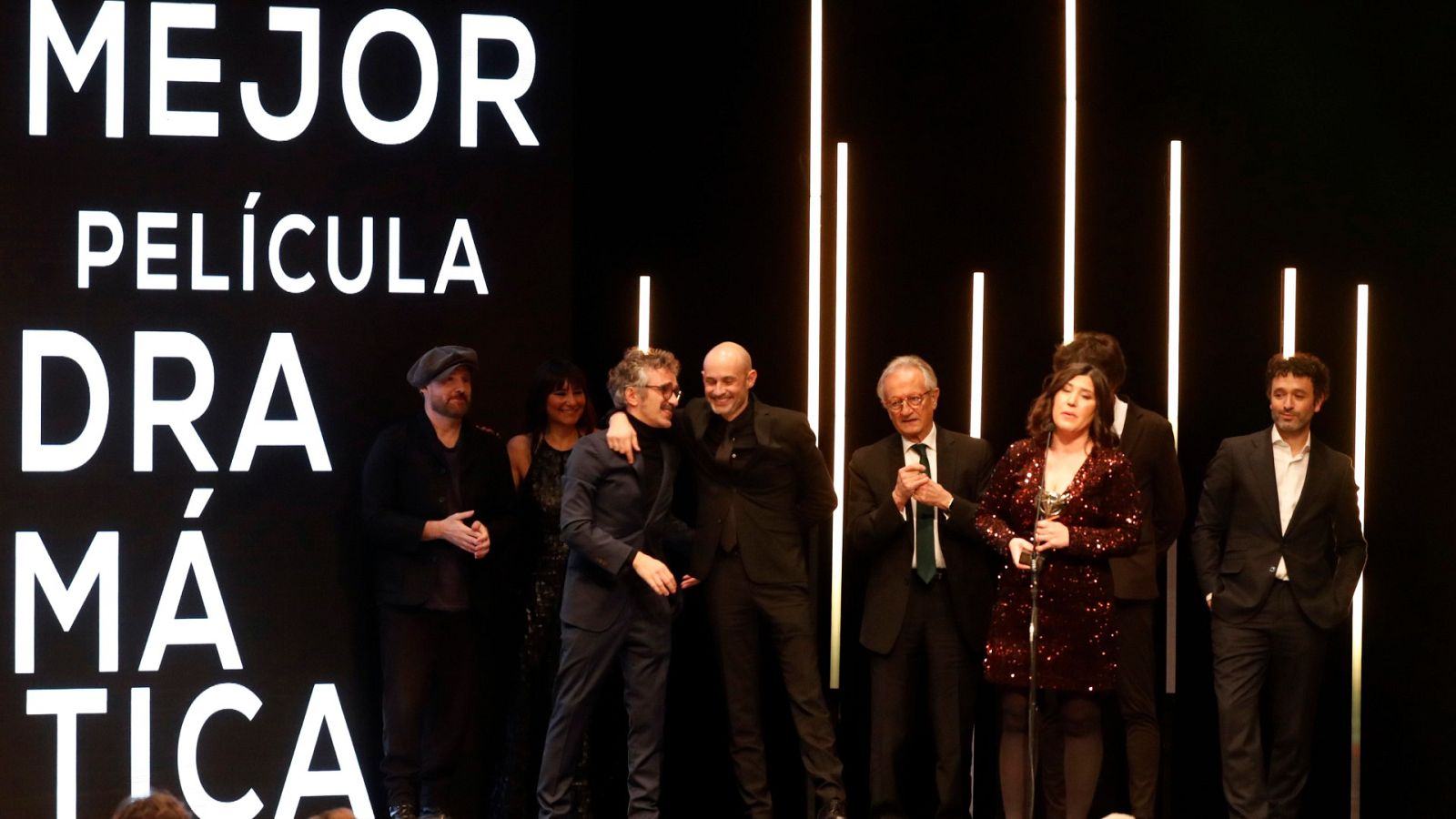 'As bestas' y 'Cinco lobitos', las ganadoras de los Premios Feroz