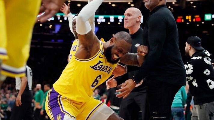 Telediario Fin de Semana - Otra exhibición sin premio de un LeBron que acabó desquiciado