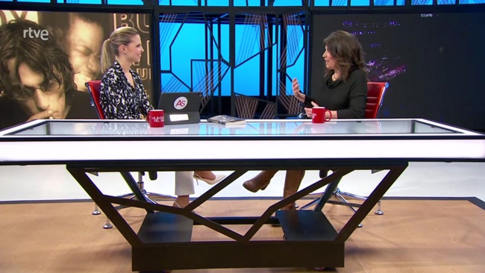 Mara Peterssen entrevista a la escritora y editora Magela Ronda | Ver