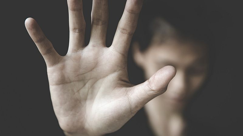 Una joven, agredida por su pareja en un directo de TikTok