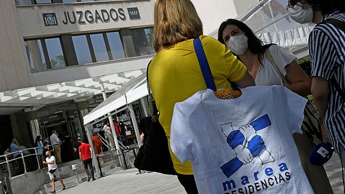 Telediario 2 - Familiares de víctimas en las residencias durante la pandemia piden la reapertura de las causas archivadas