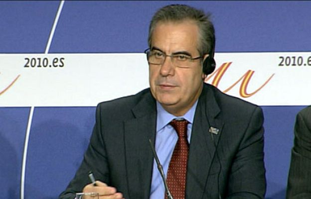 Telediario 1 - Telediario en 4' - 28/01/10