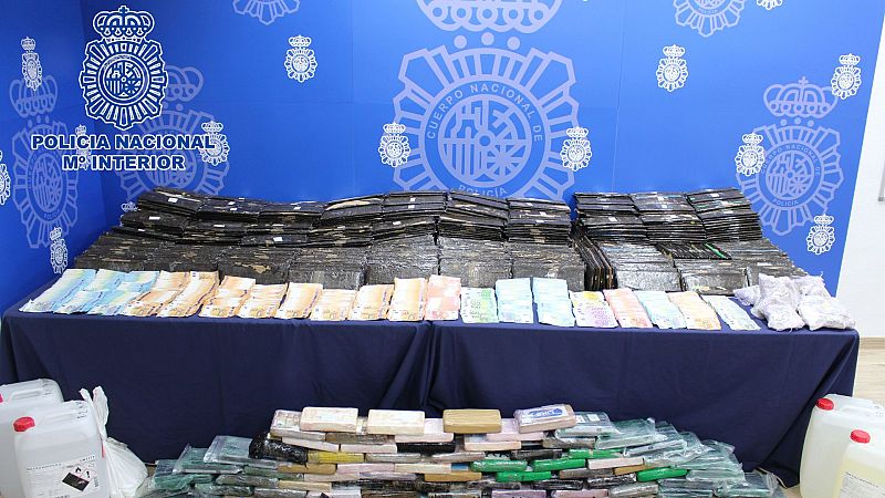 Desarticulan una organización criminal que guardaba más de 600 kilos de cocaína en cajas de plátanos
