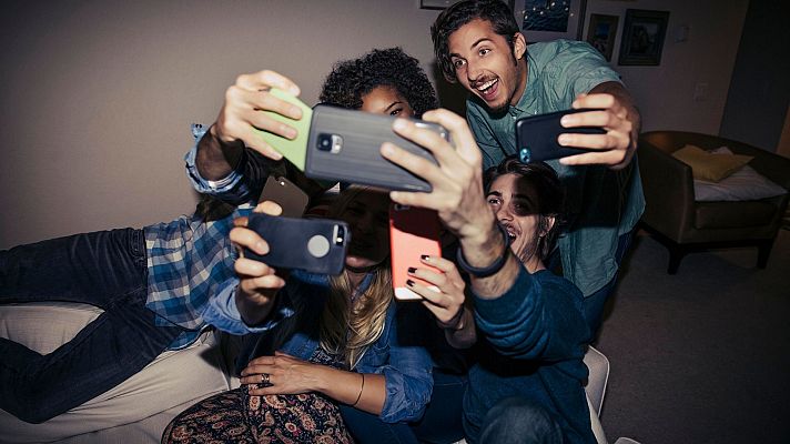 La hora de La 1 - ¿Me pueden despedir por excederme en mis redes sociales?