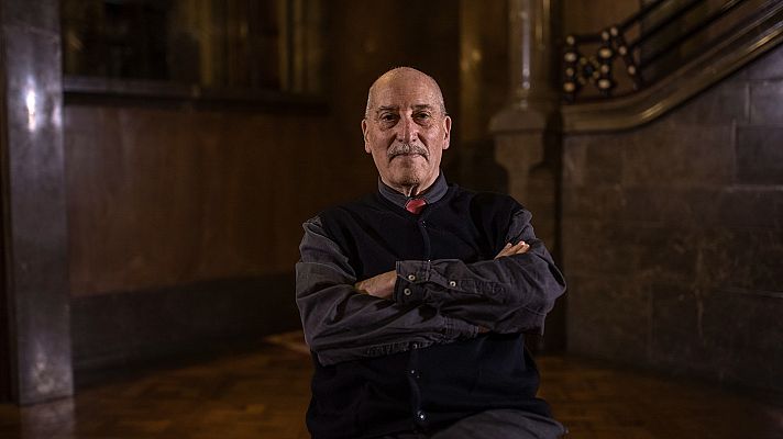 Página Dos - La joven desconocida del nuevo libro de Andreu Martín