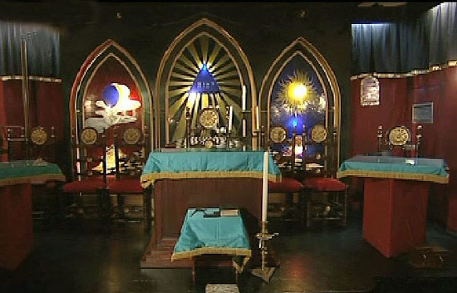 Crónicas - El secreto de los masones - Crónicas | Ver