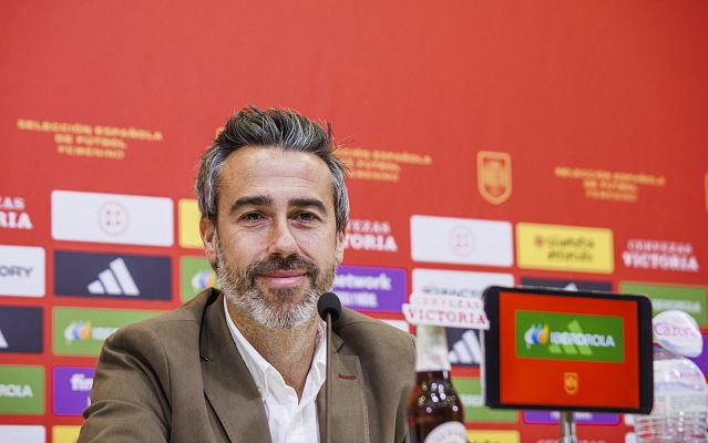 Telediario 1 - Vilda llama a Jenni Hermoso pero sigue sin contar con las 15 jugadoras que renunciaron