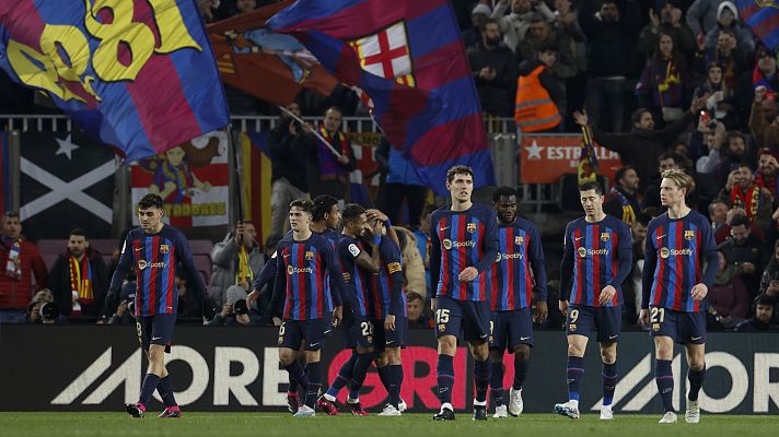 Telediario 1 - El Barça vuela, pero Xavi no se fía: "Va a ser una guerra"