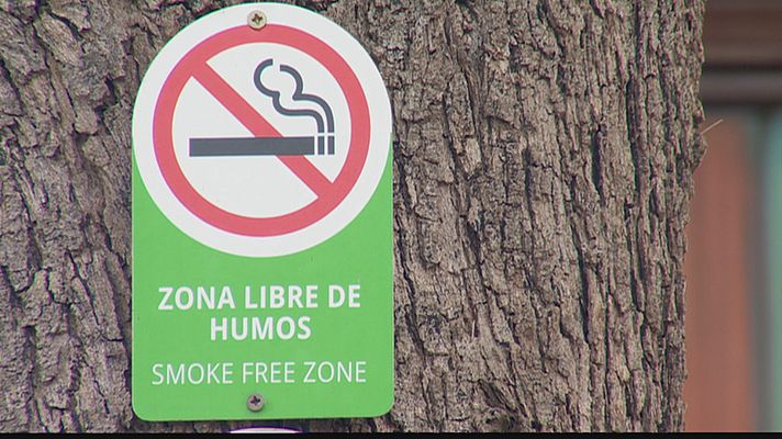 L'informatiu - Comunitat Valenciana - Se mantiene la prohibición de fumar en las terrazas de bares y restaurantes