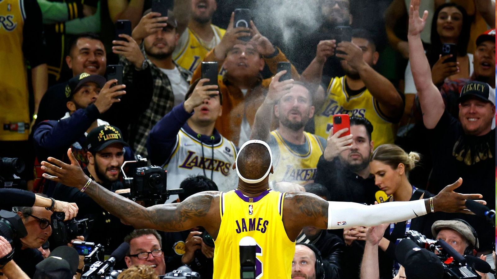 70.000 doláres por una entrada para ver el récord de LeBron James | Ver